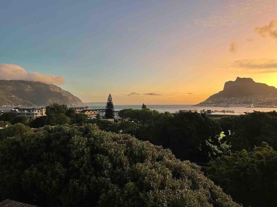 Chapman'S Peak, Loft Mit Sea-Und Mountainview Appartement Houtbaai Buitenkant foto